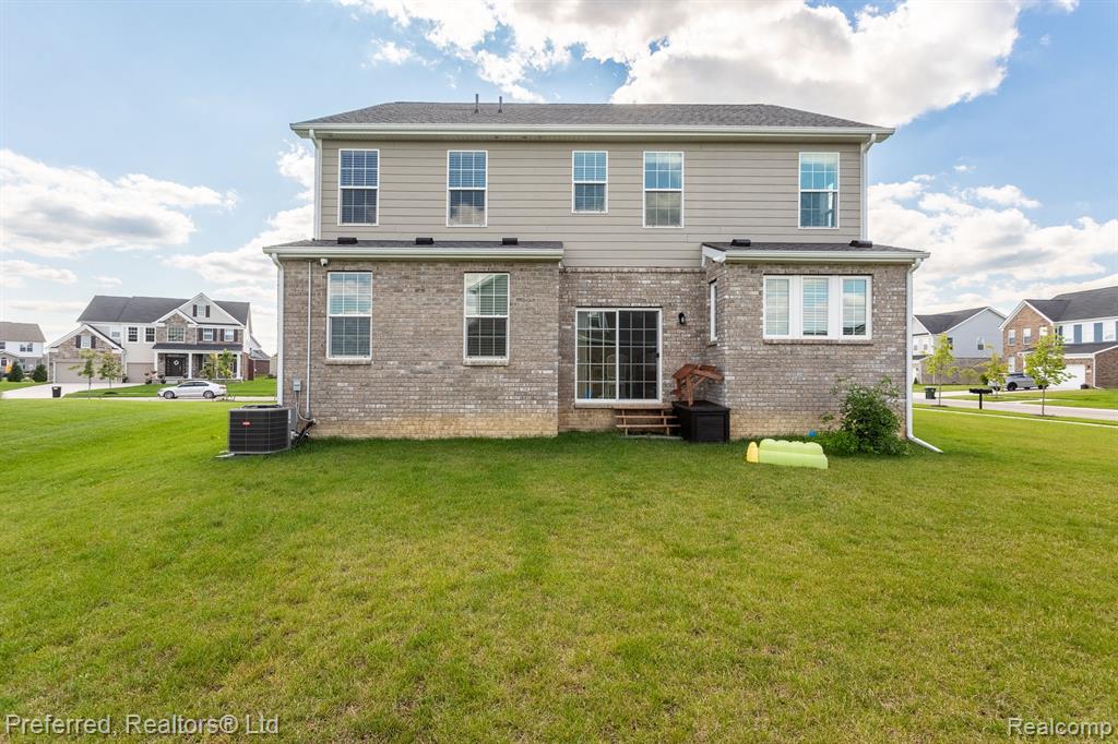 50800 MAYWOOD, Canton, MI 48188 — Photo 8