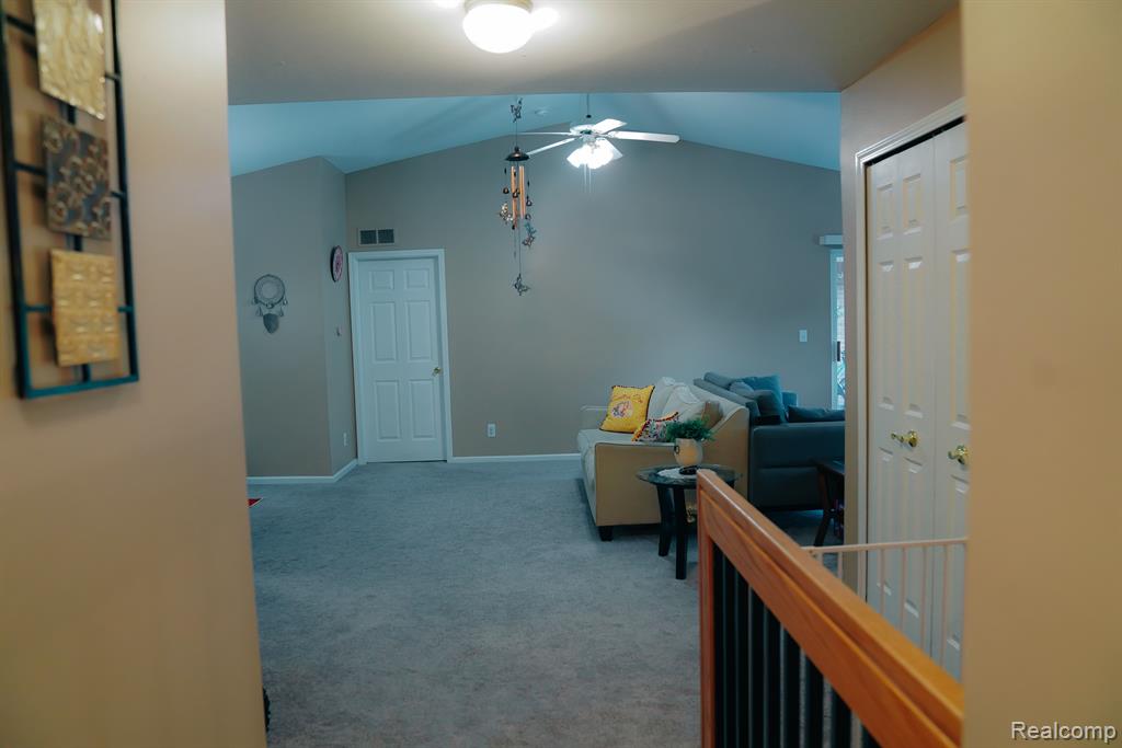 44840 MARIGOLD Drive, Sterling Heights, MI 48314 — Photo 7