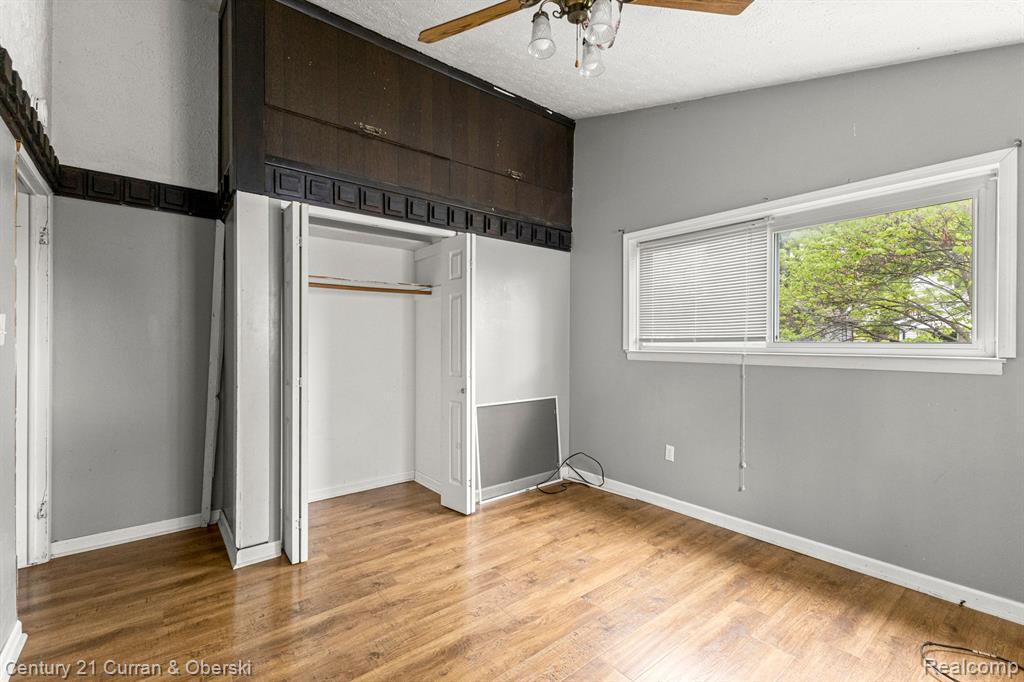 80 E MAHAN Avenue, Hazel Park, MI 48030 — Photo 20