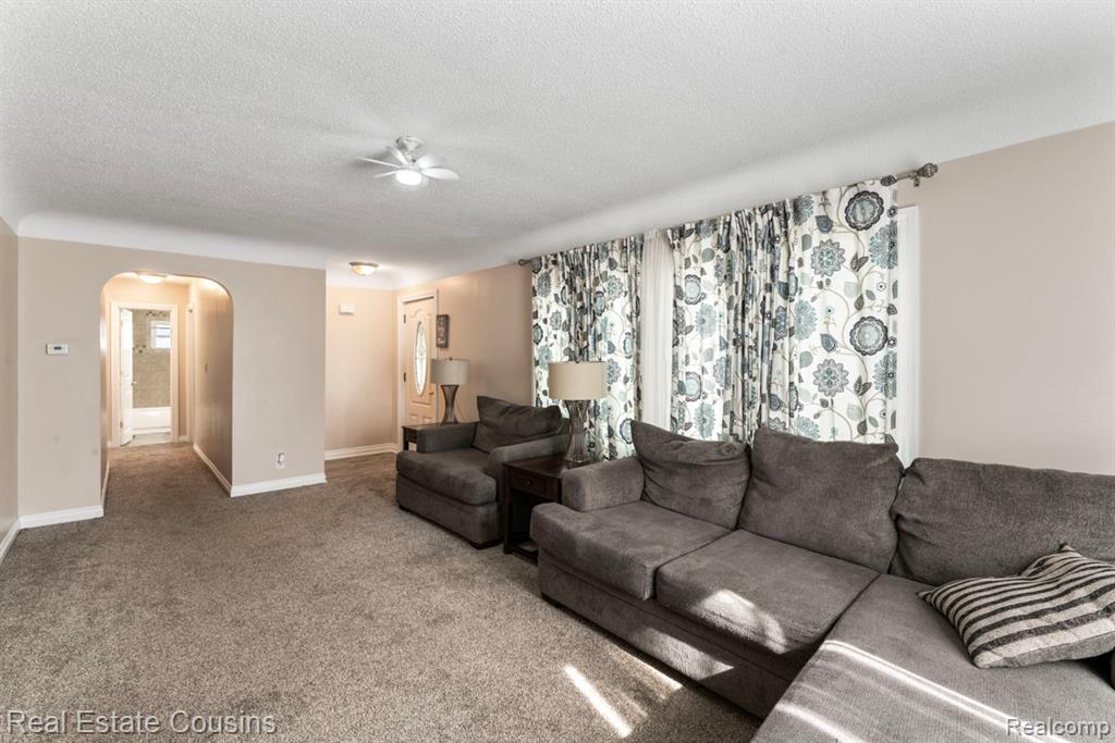 141 Bevins Street, Holly, MI 48442 — Photo 15
