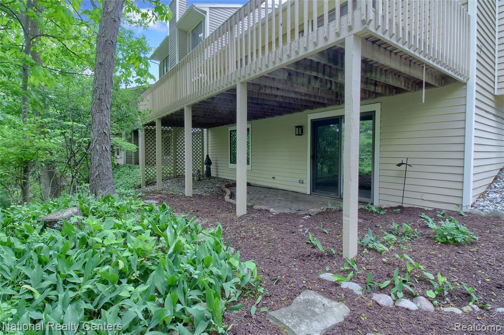 713 Woodcreek Circle, 26, Saline, MI 48176 — Photo 28