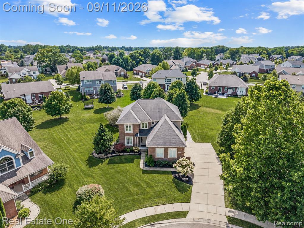 26690 Kentucky Court, South Lyon, MI 48178