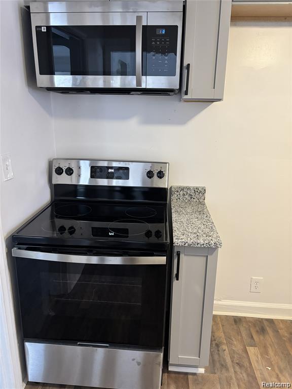 12124 Asbury Park, Detroit, MI 48227 — Photo 4