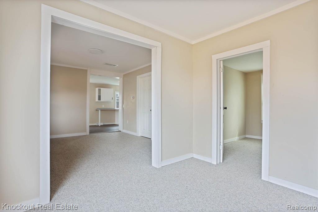 117 S IRVING Street, St. Charles, MI 48655 — Photo 10