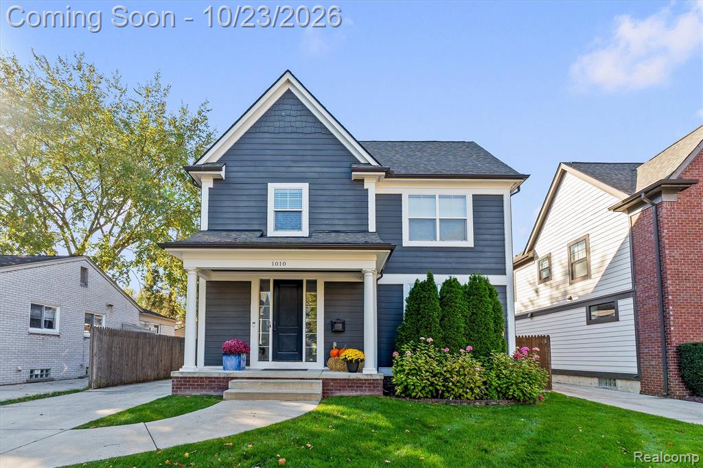 1010 McLean Avenue, Royal Oak, MI 48067