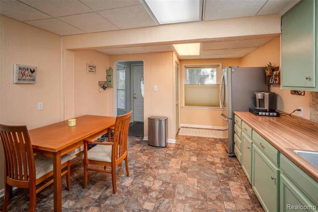 2252 Tyler Avenue, Berkley, MI 48072 — Photo 11