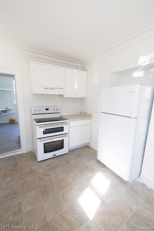 6015 Mayburn Street W, Dearborn Heights, MI 48127 — Photo 15