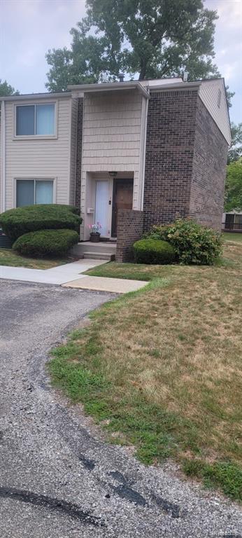 1 Fredericksburg Towne Street, 1, Southfield, MI 48075