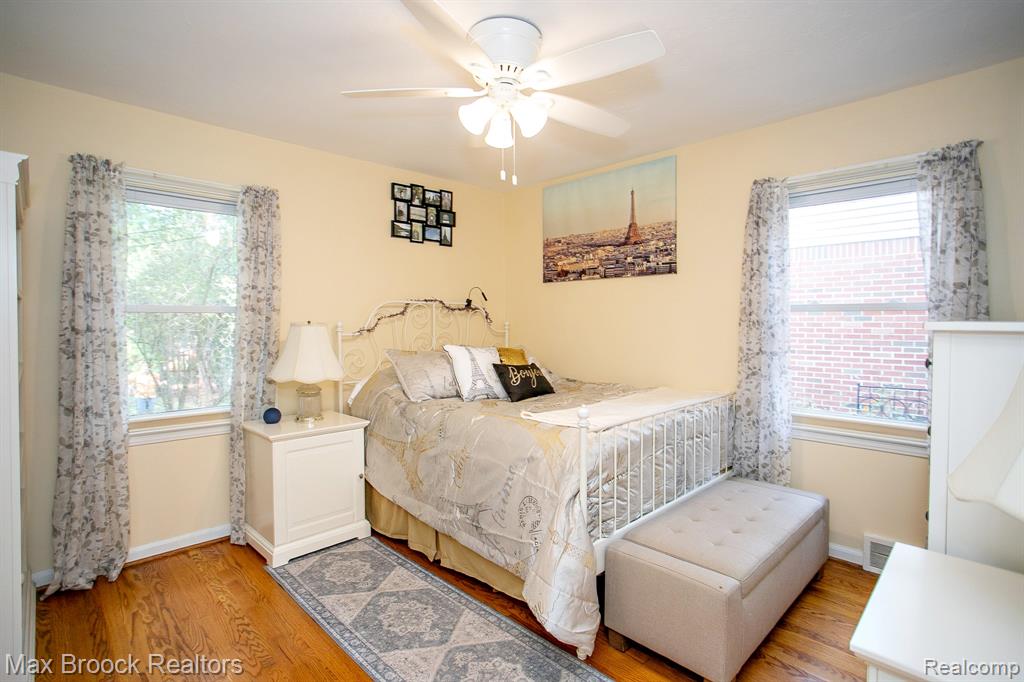 26725 Humber Street, Huntington Woods, MI — Photo 21
