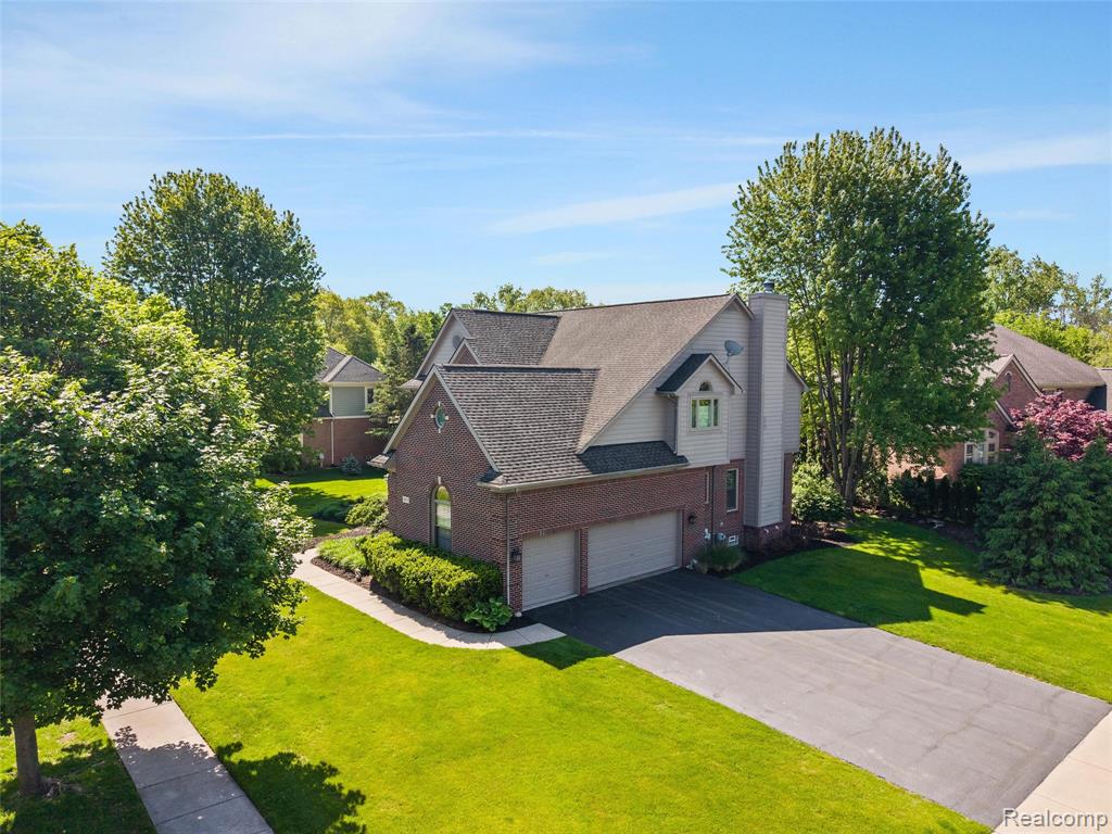 4617 Waterbury Drive, Clarkston, MI 48348 — Photo 48