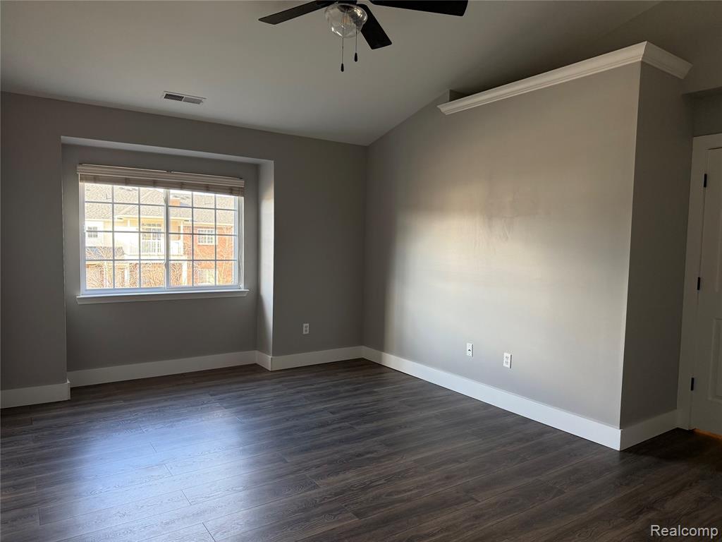 5609 Acorn Lane, Sterling Heights, MI 48314 — Photo 31