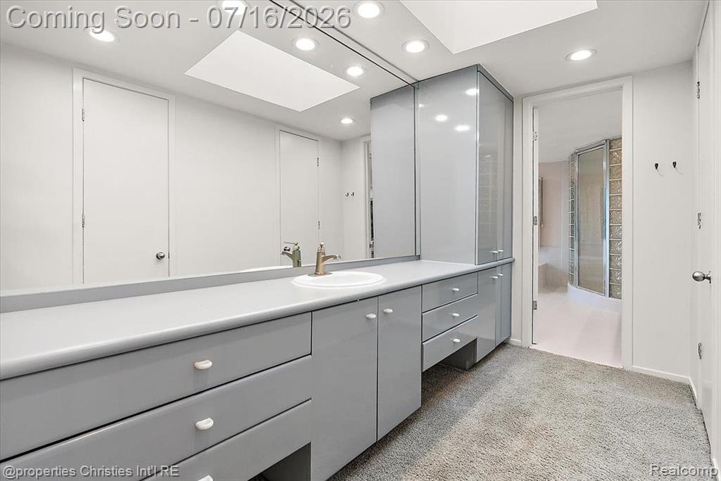 4948 Champlain Circle, West Bloomfield, MI 48323 — Photo 33