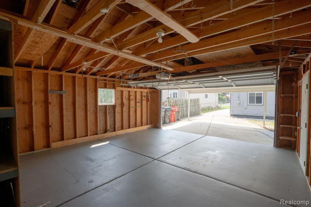 39588 Chart Street, Harrison Township, MI — Photo 28