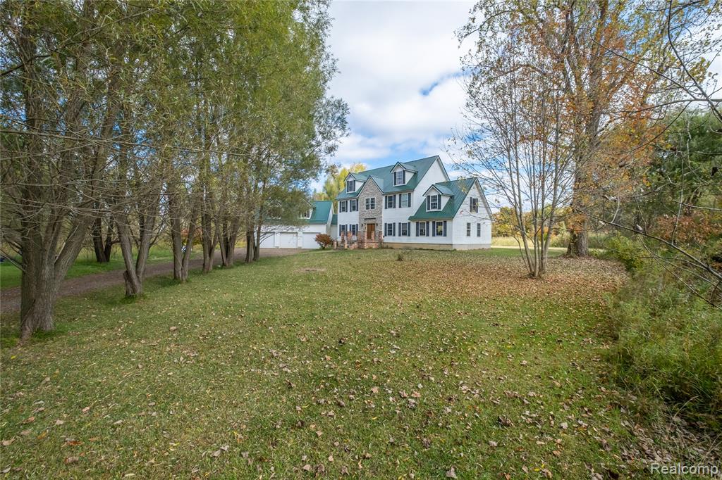 6802 Booth Road, North Branch, MI 48461 — Photo 7