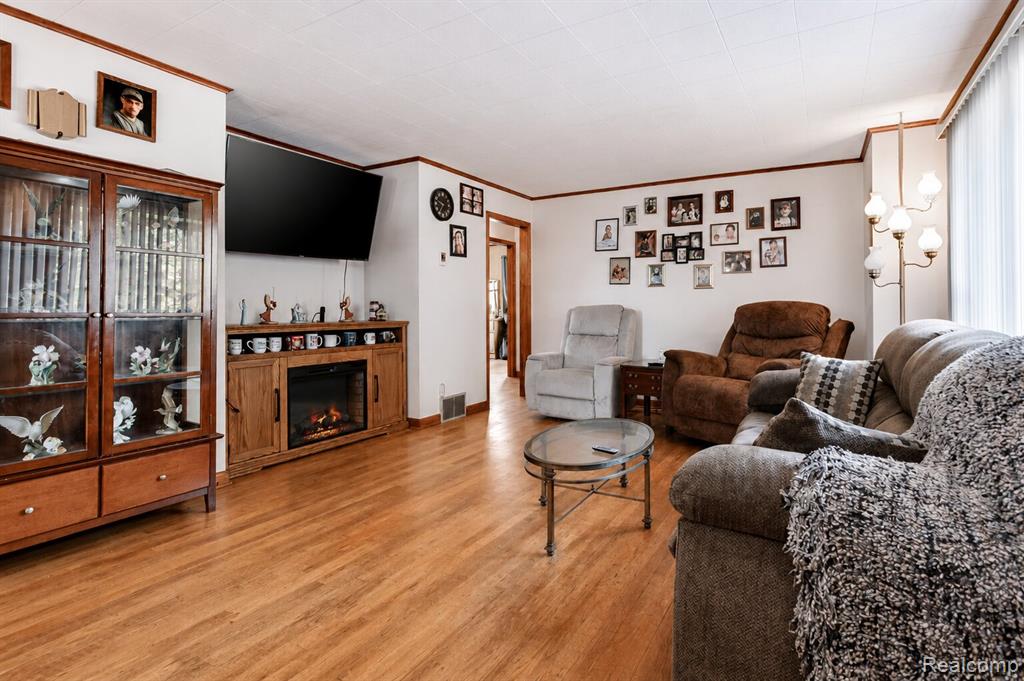 6373 Norman Road, Grant, MI 48032 — Photo 3