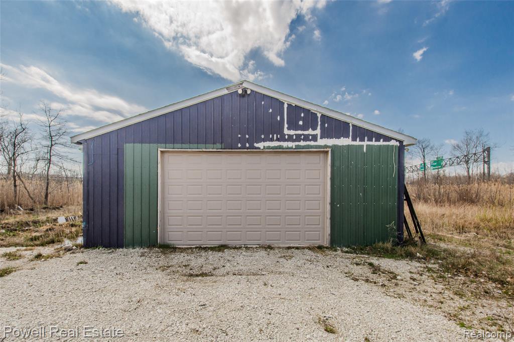 4118 Griswold Road, Port Huron, MI 48060 — Photo 11