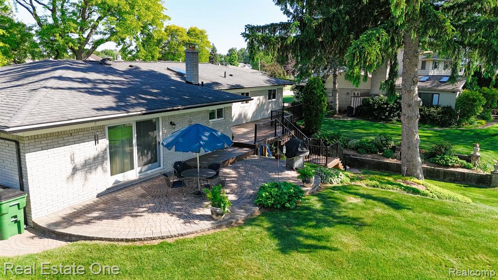 54511 MERKEL Lane, Shelby Twp, MI 48316 — Photo 40