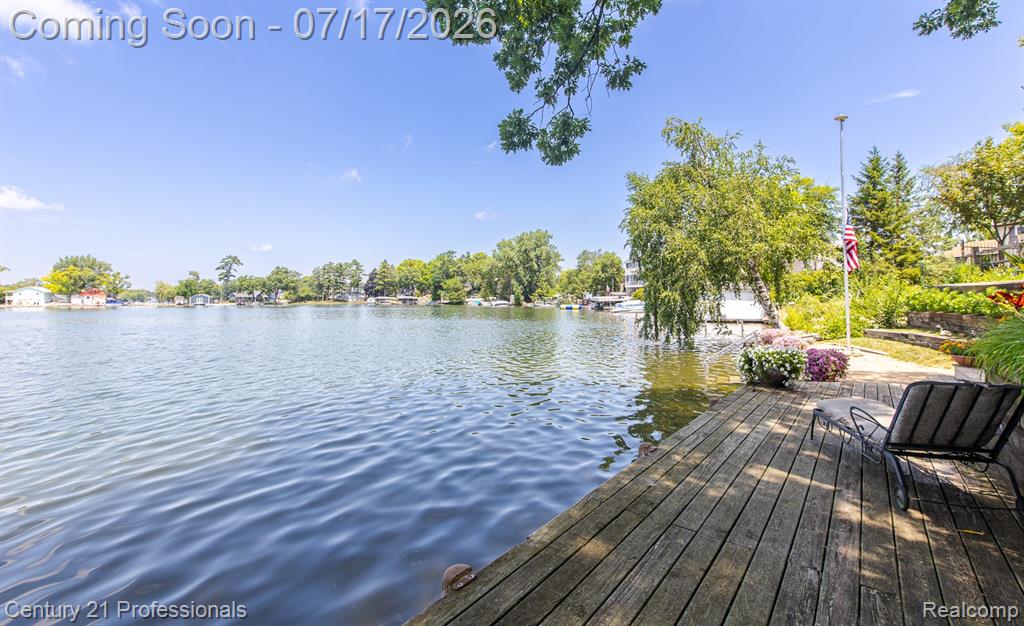 420 Bellevue Avenue, Lake Orion, MI 48362 — Photo 23