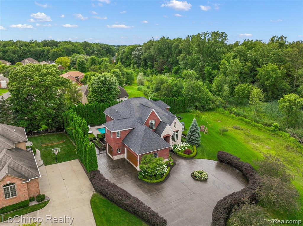 55223 Meadow Ridge Court, Shelby Twp, MI 48316 — Photo 73