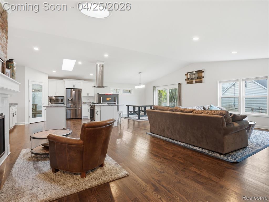 590 N Sheldon Road, Plymouth, MI 48170 — Photo 9