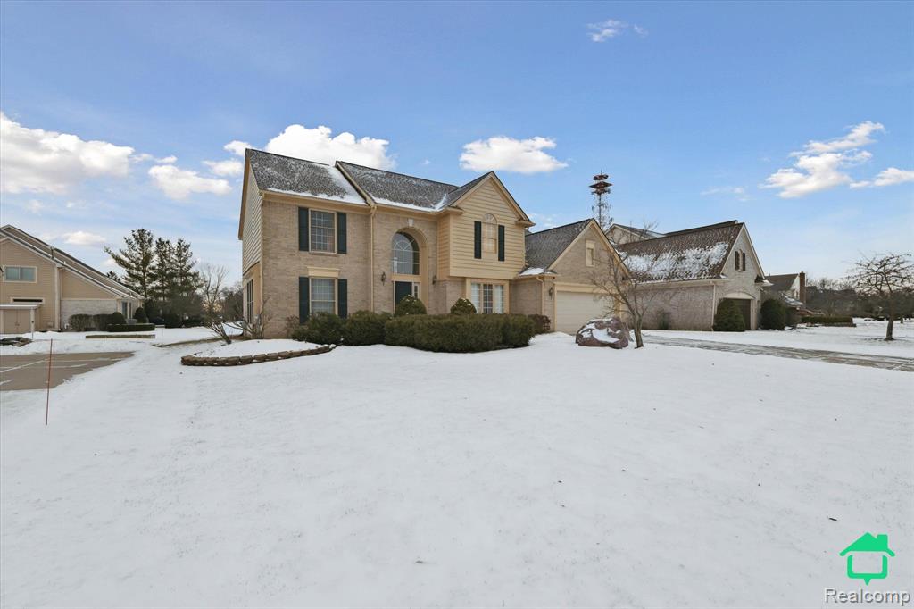 51065 Weston Drive, Plymouth, MI 48170 — Photo 2