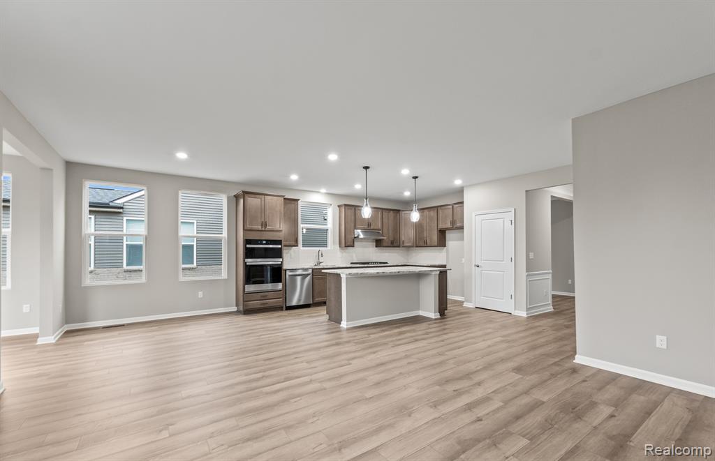 16104 Conifer Lane, Clinton Twp, MI 48038 — Photo 14