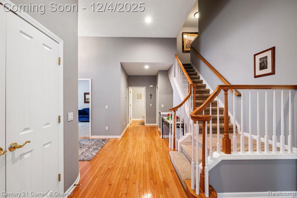 16925 Lochmoor Circle E, Northville, MI 48168 — Photo 11