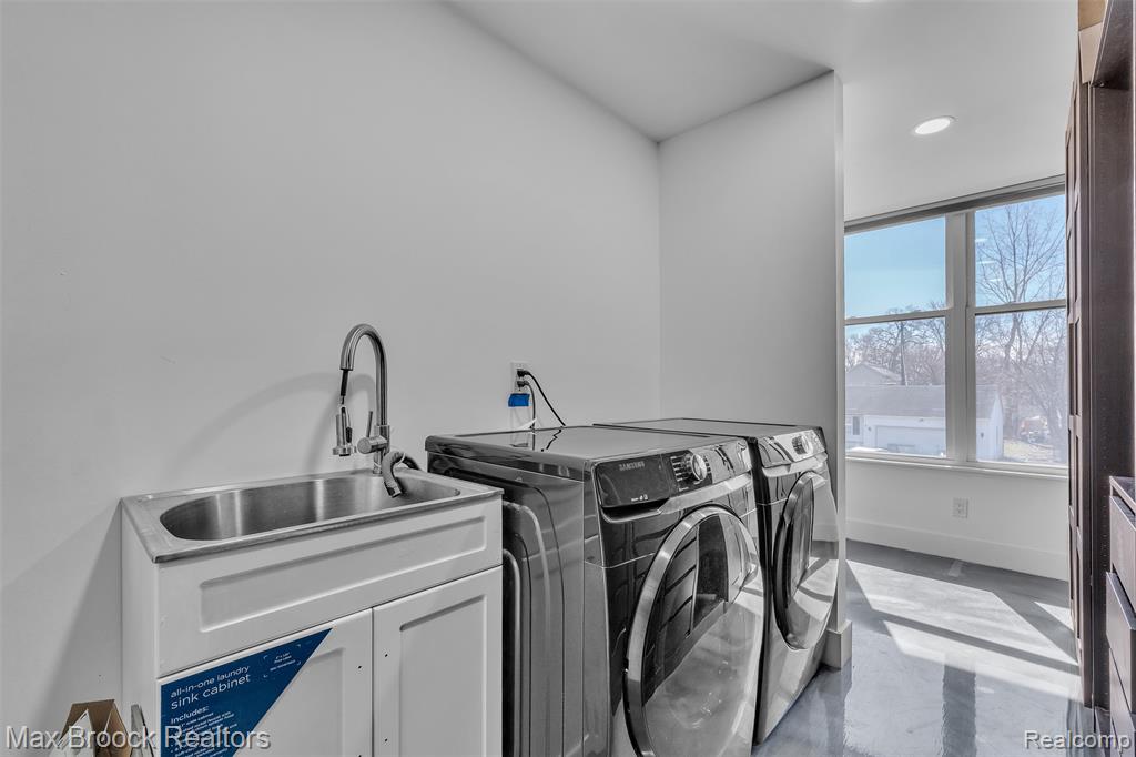 51 E Shevlin Avenue, Hazel Park, MI 48030 — Photo 42