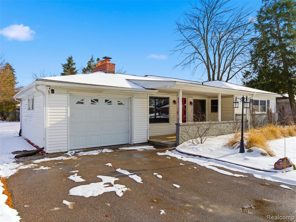 48940 Cardinal Street, Shelby Twp, MI 48317 — Photo 2