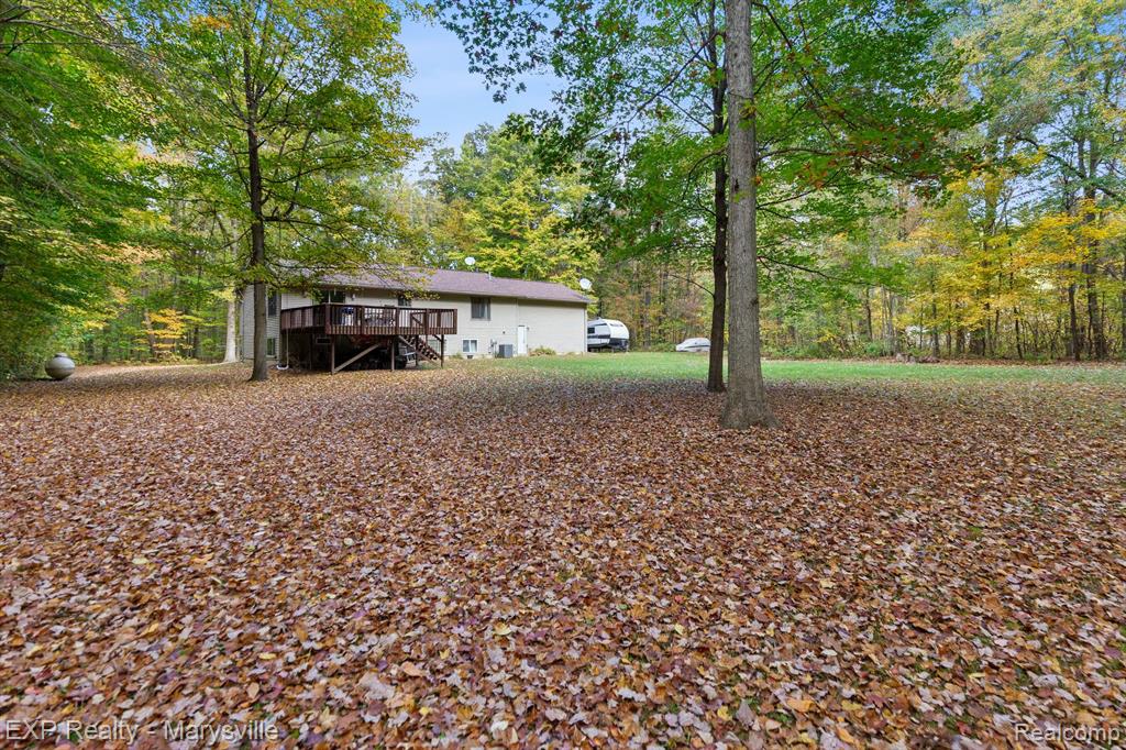 7187 Phillips, MI 48049 — Photo 27