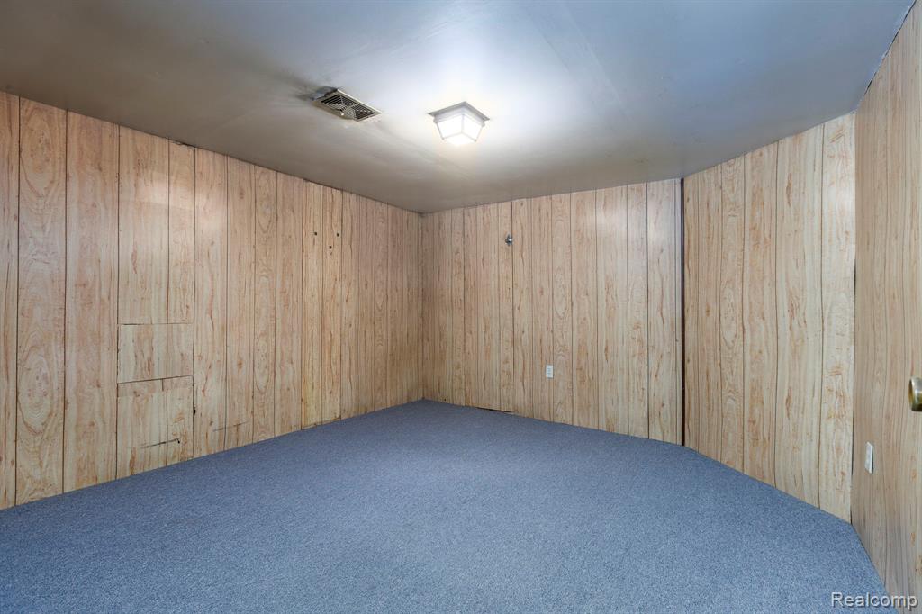 19631 Macel Street, Roseville, MI 48066 — Photo 26