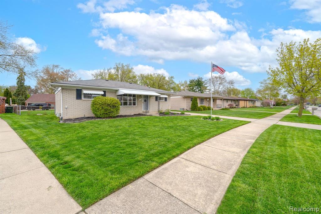 40137 Walter Drive, Sterling Heights, MI 48310 — Photo 3