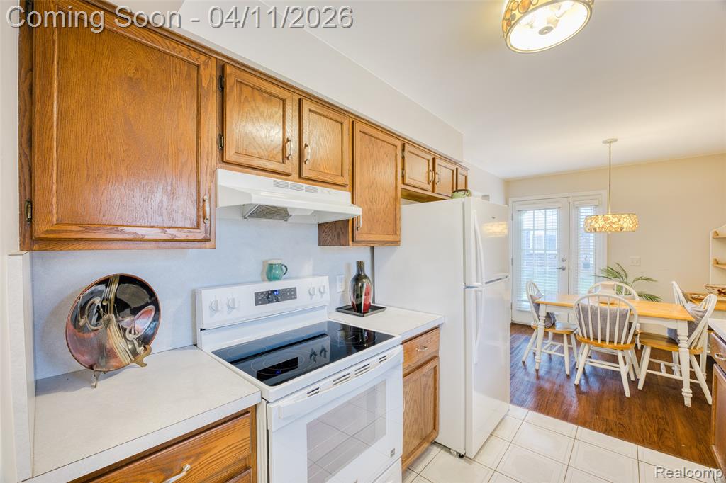 24615 Park Terrace Drive, Harrison Township, MI — Photo 11