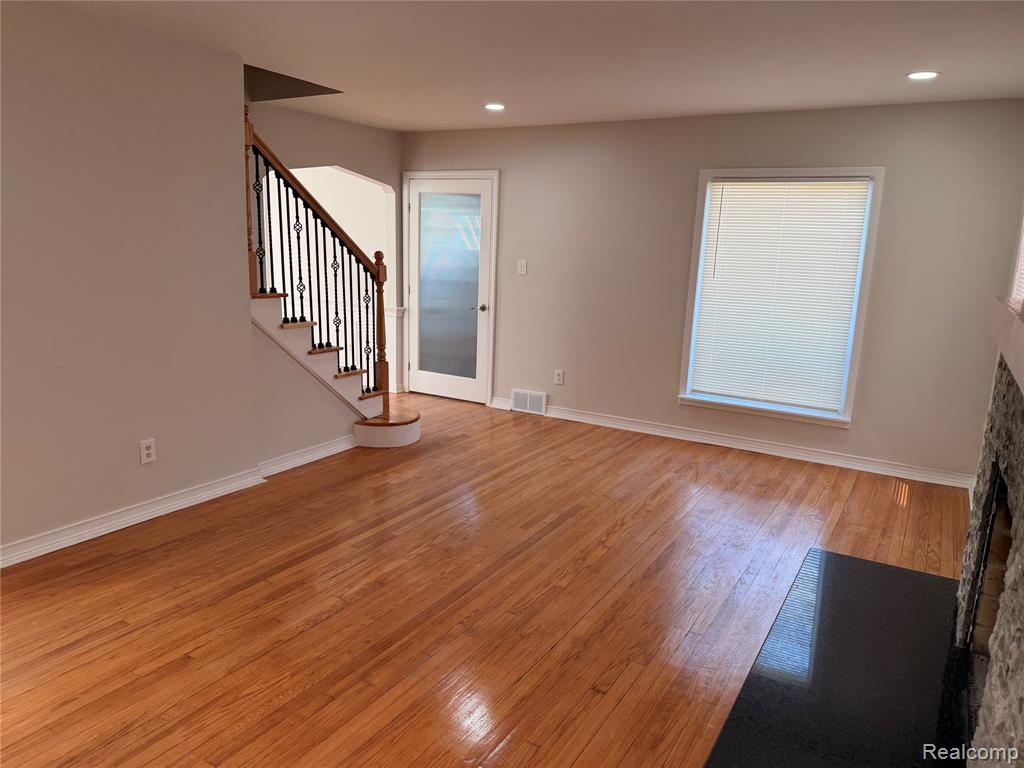 16130 Whitcomb Street, Detroit, MI 48235 — Photo 12