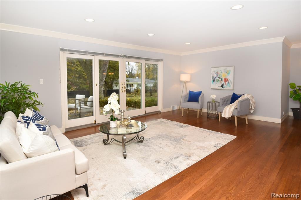 6727 Lahser Road, Bloomfield Hills, MI 48301 — Photo 4