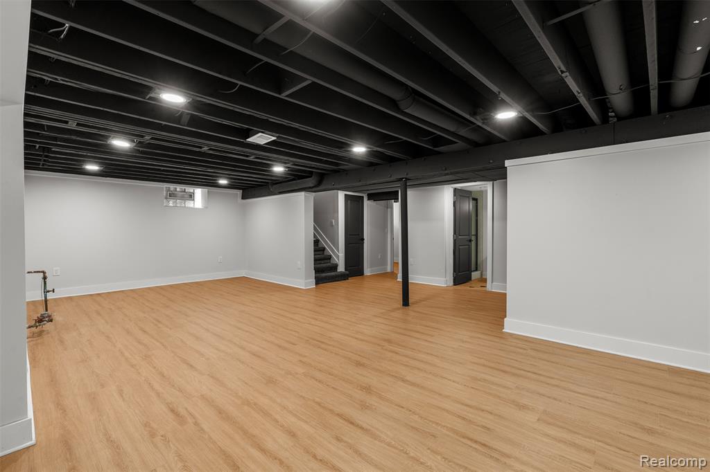 80 Chandler Street, Detroit, MI 48202 — Photo 30