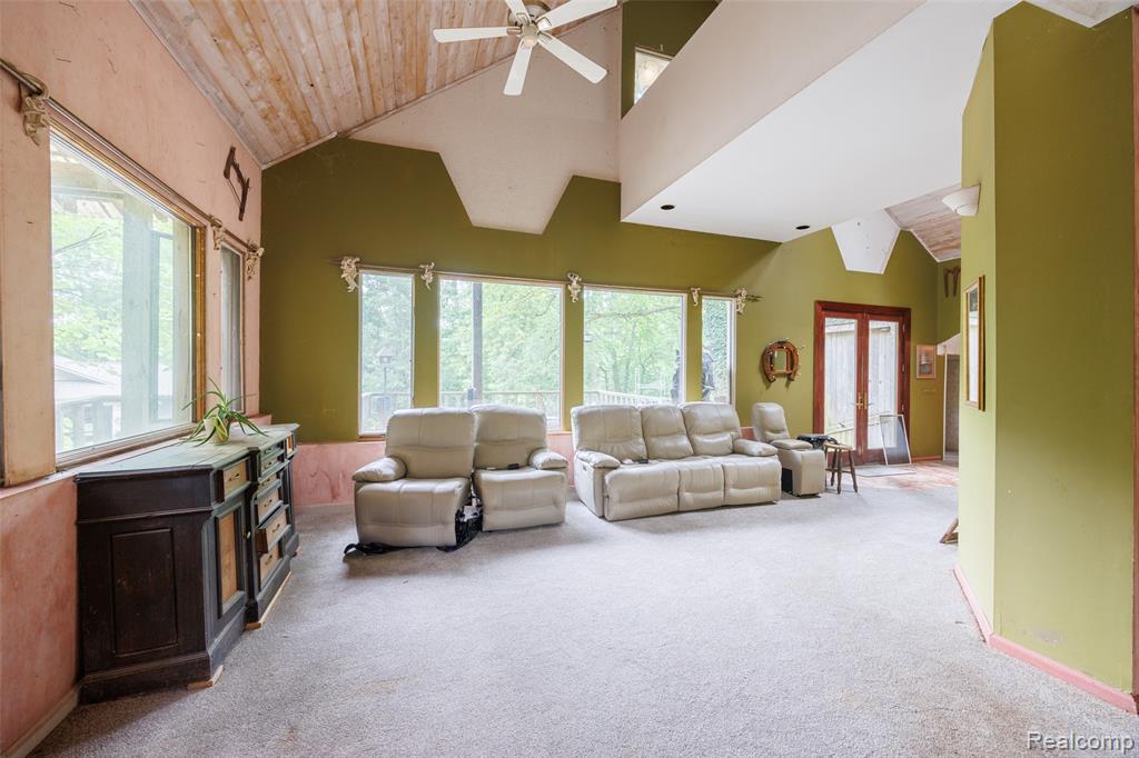 4995 Mohawk Avenue, Clarkston, MI 48348 — Photo 9