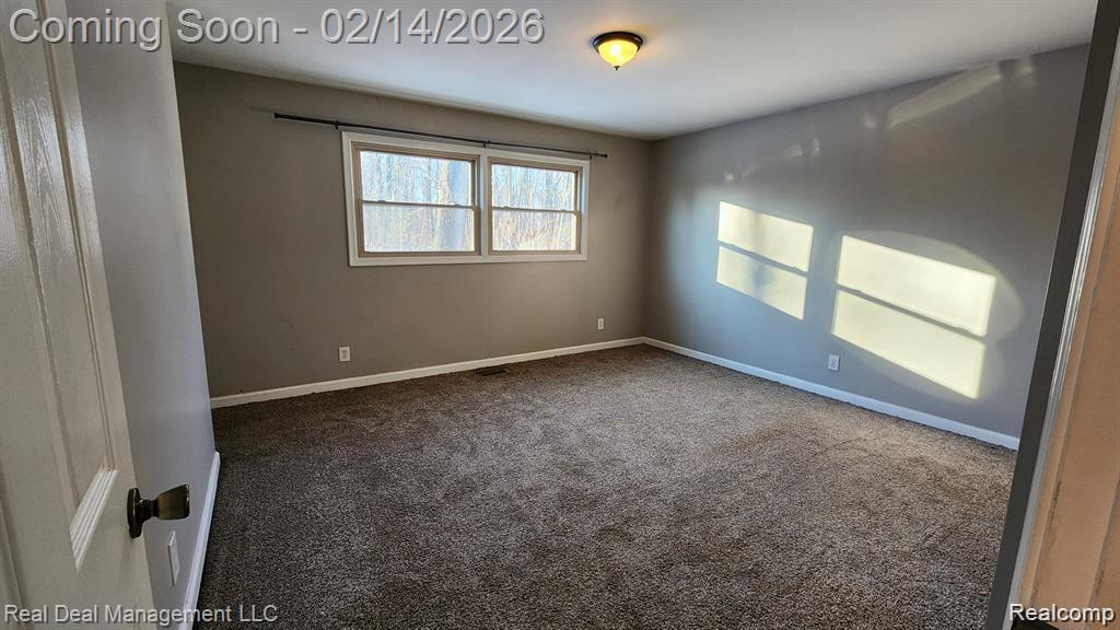 5352 Olde Saybrooke Road, Grand Blanc, MI 48439 — Photo 14