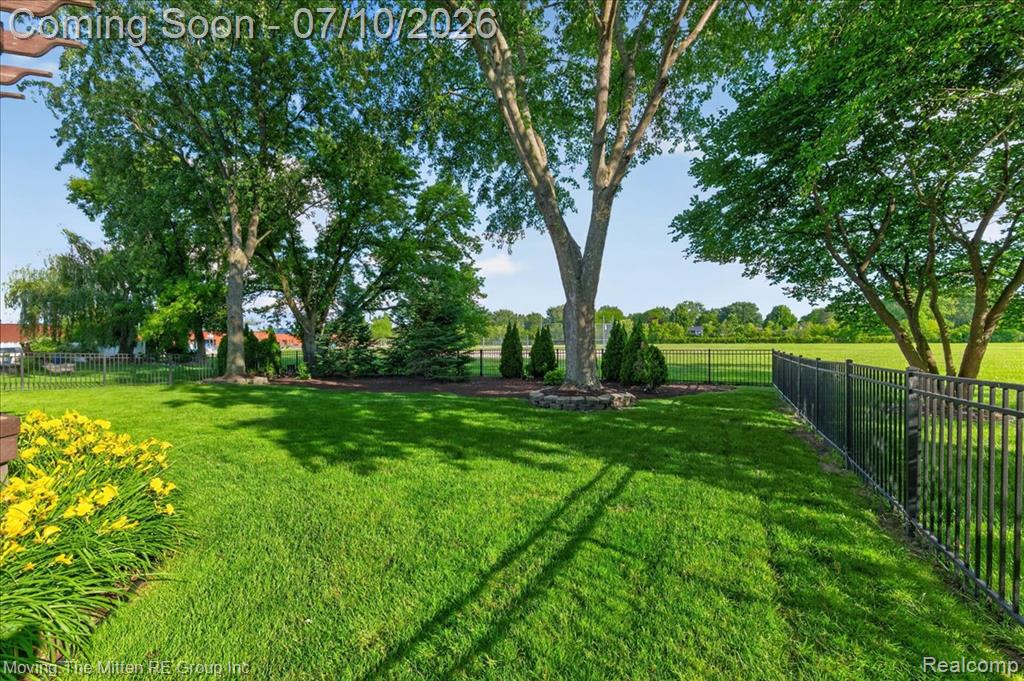 41575 Pheasant Creek Drive, Canton, MI 48188 — Photo 41