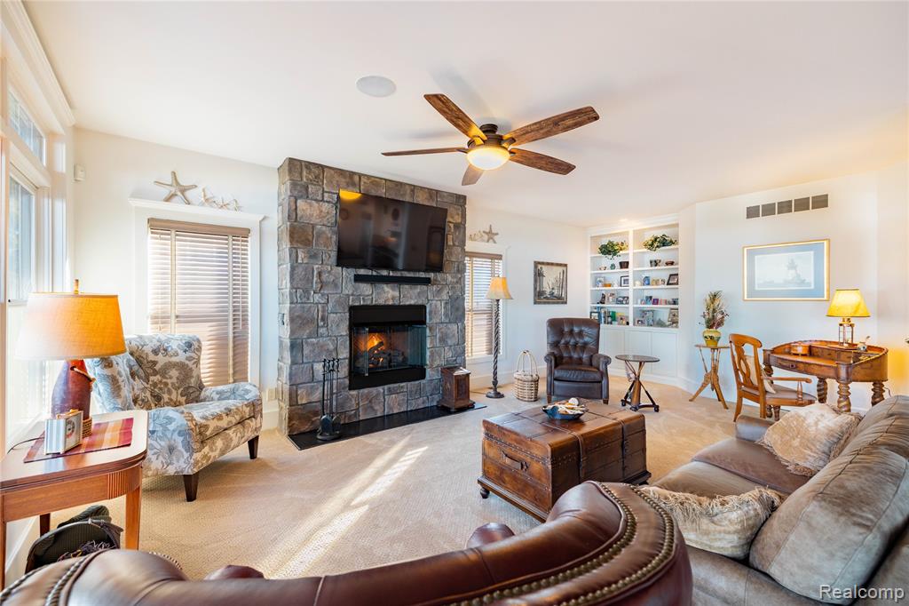 19495 Lighthouse Point, Grosse Ile, MI 48138 — Photo 15