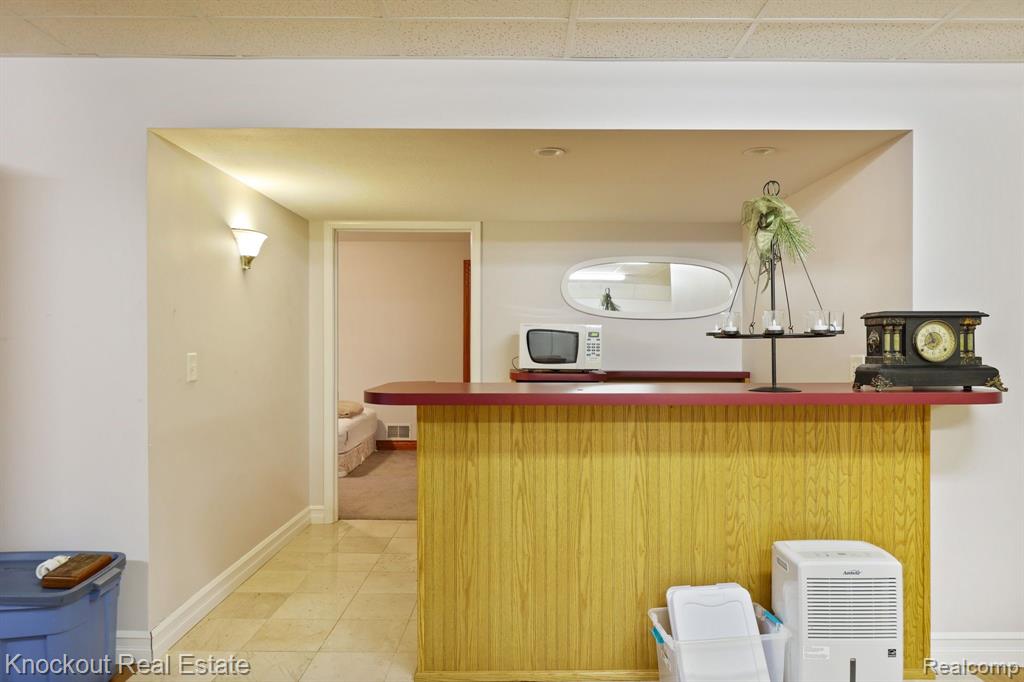 7578 Waters Edge Drive, Vassar, MI 48768 — Photo 38