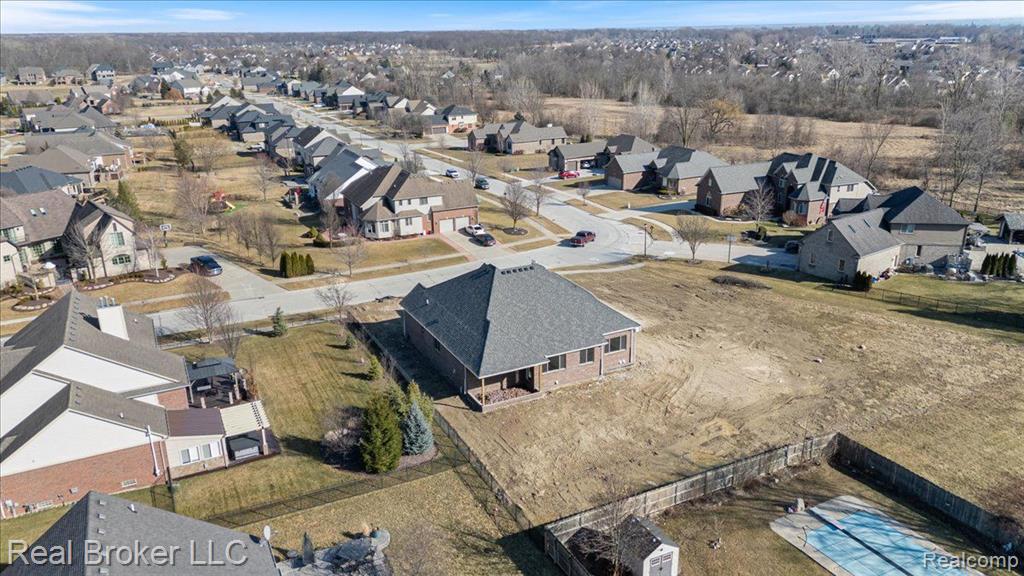 53983 STONYFORD Drive, New Baltimore, MI 48047 — Photo 12