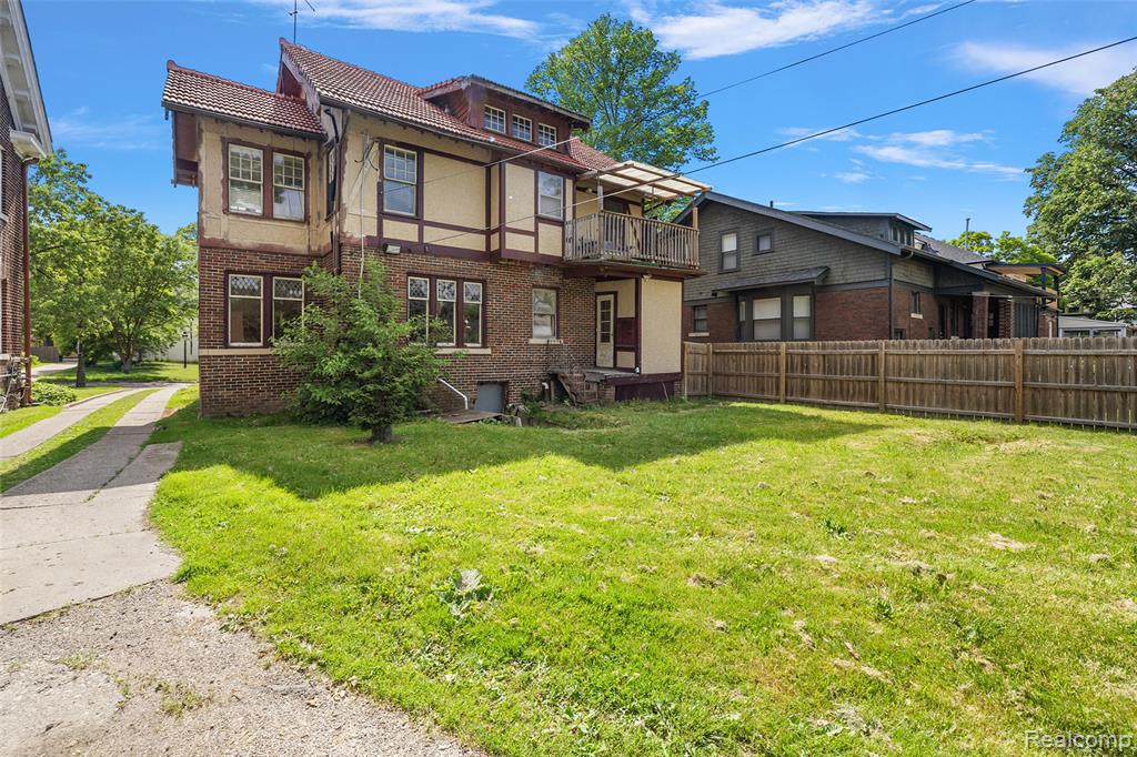 3456 Burns Street, Detroit, MI 48214 — Photo 11