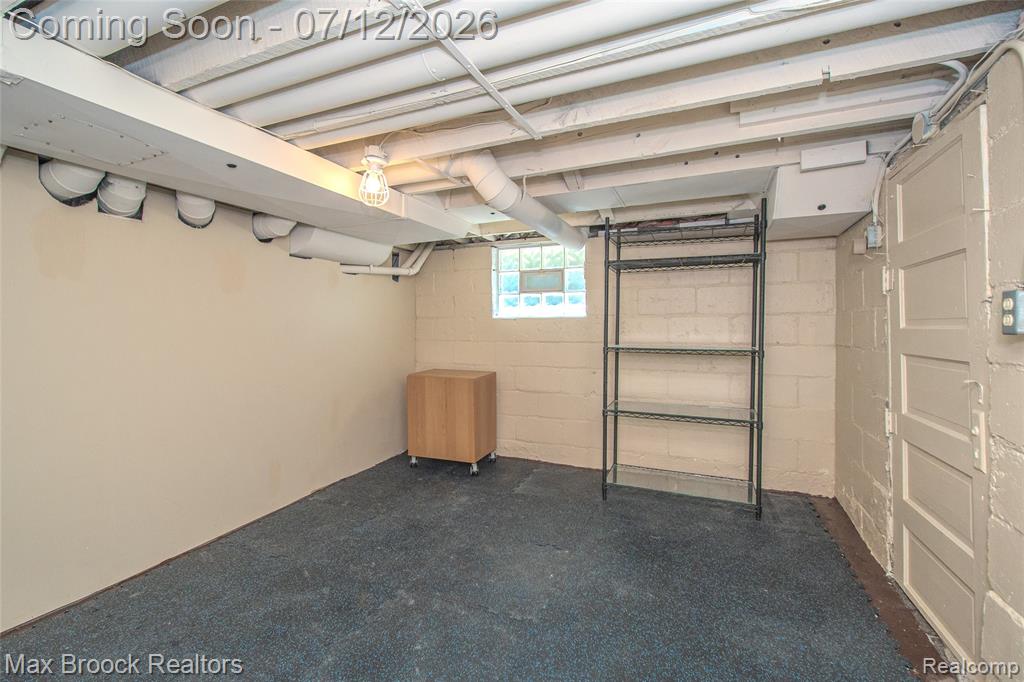 611 W 4th Street, Royal Oak, MI 48067 — Photo 58