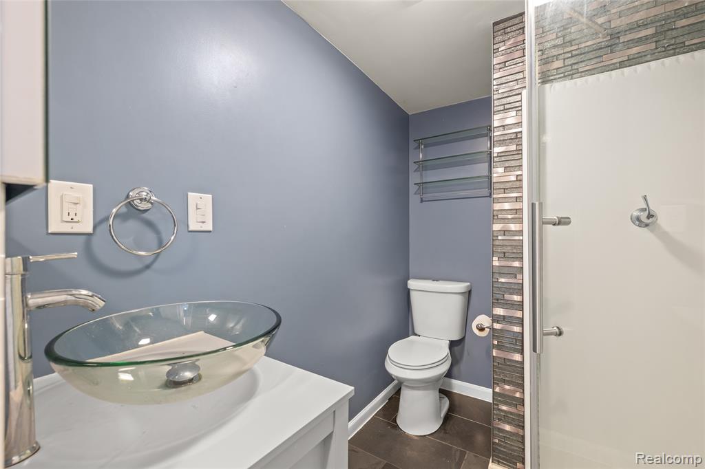 27517 Sheridan Street, Garden City, MI — Photo 18