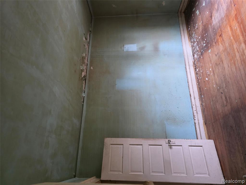 5852 Rohns Street, Detroit, MI 48213 — Photo 11