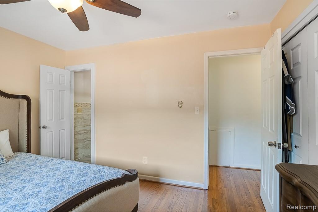 8100 Lochdale Street, Dearborn Heights, MI 48127 — Photo 73
