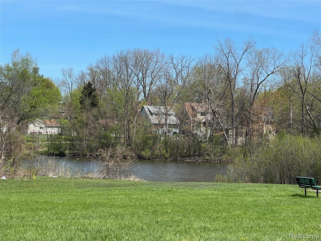 138 Lakeside Street, Pontiac, MI 48340 — Photo 3