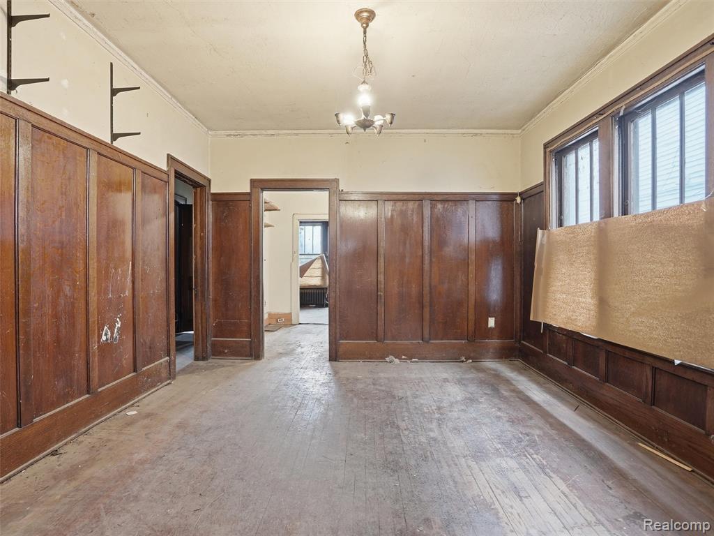 563 Chalmers Street, Detroit, MI 48215 — Photo 8