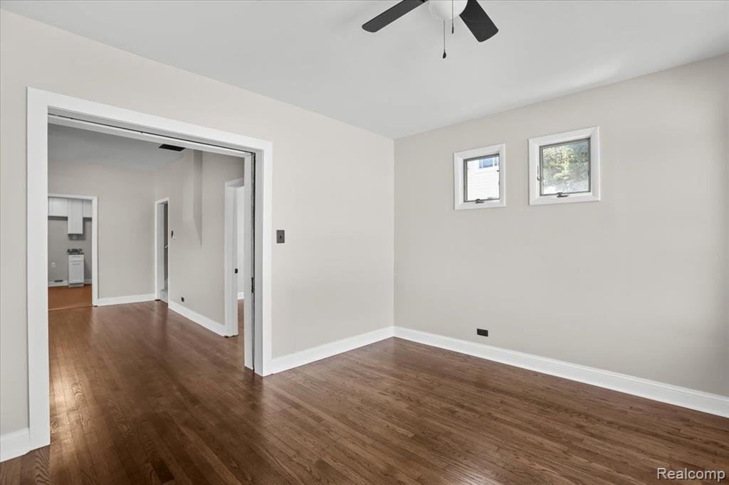 1105 Oak Street, Wyandotte, MI 48192 — Photo 7